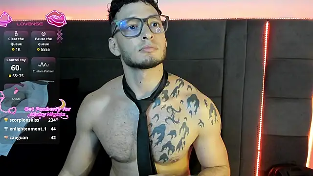 Show de alejandro__2 na webcam