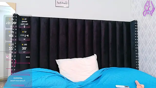 Chat +18 de shyblacksweetiee ao vivo