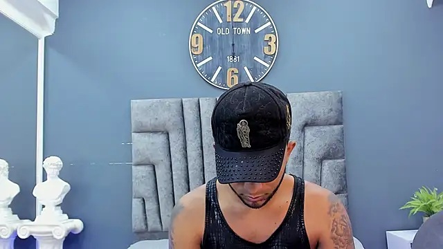 Robin_Rief: онлайн-секс-чат