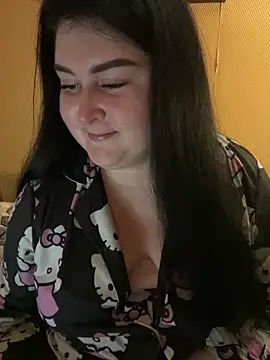 CassieLazyのライブXXXチャット