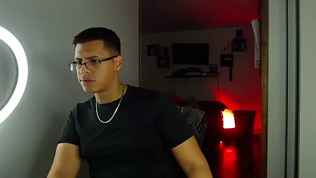 XXX chat uživo modela _John_Boy_