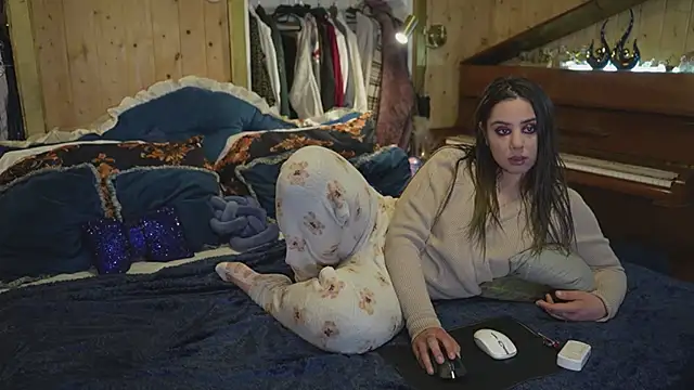 VanessaDoyle Adlı Modelin Canlı XXX Sohbeti