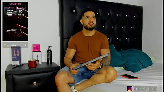 mikeblaree – Naživo XXX chat