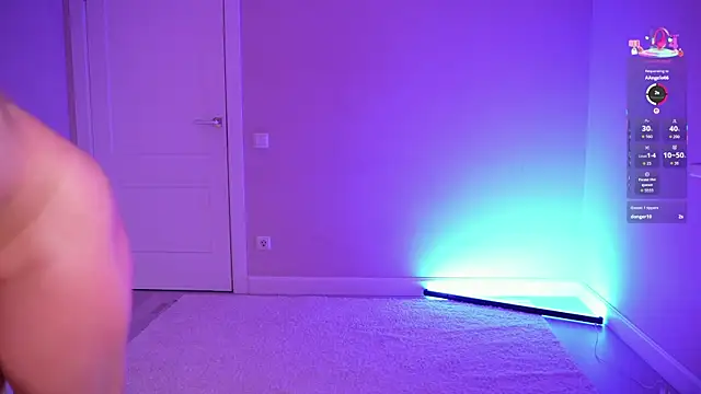 Miablueye webcam show