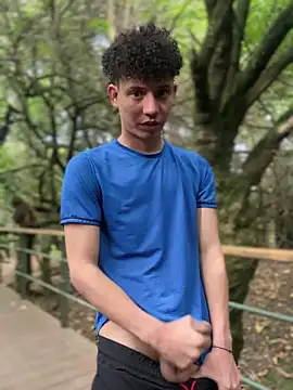 yoursexyjose ওয়েবক্যাম শো