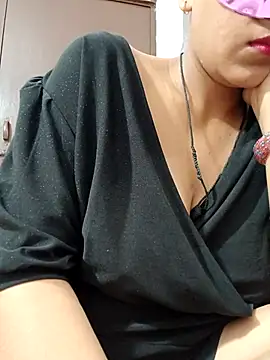 Shivani_hotty: απευθείας συνομιλία ΧΧΧ