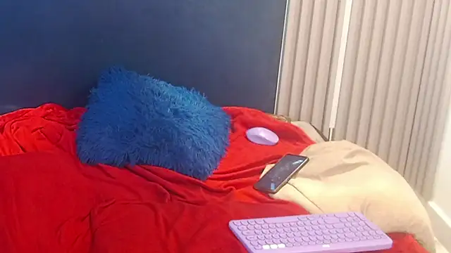 BrisnyMunds' Live XXX Chat