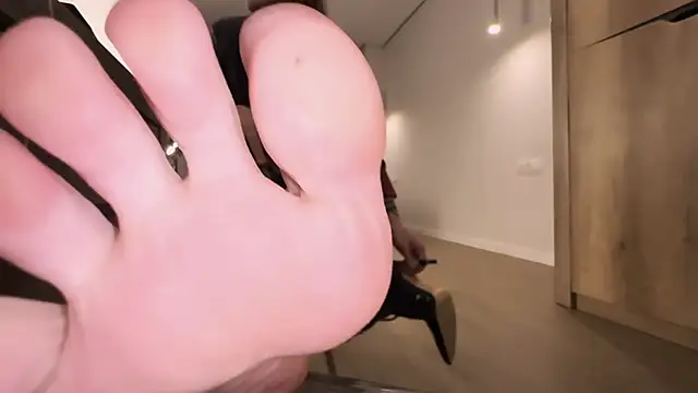 MistressSilvia: απευθείας συνομιλία ΧΧΧ