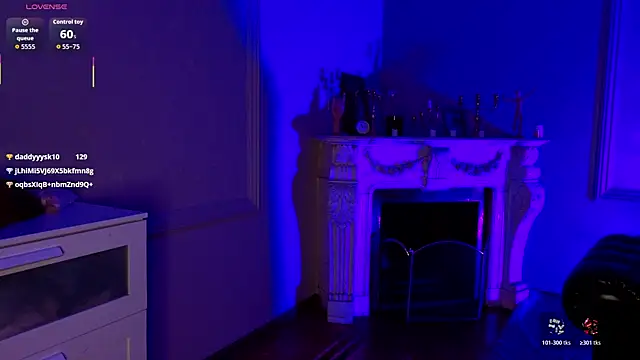 Kelly_Woods Chat XXX live