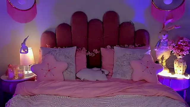 ElsaYoung – Naživo XXX chat