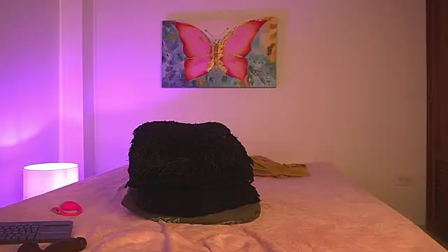 noah_0814: онлайн-секс-чат