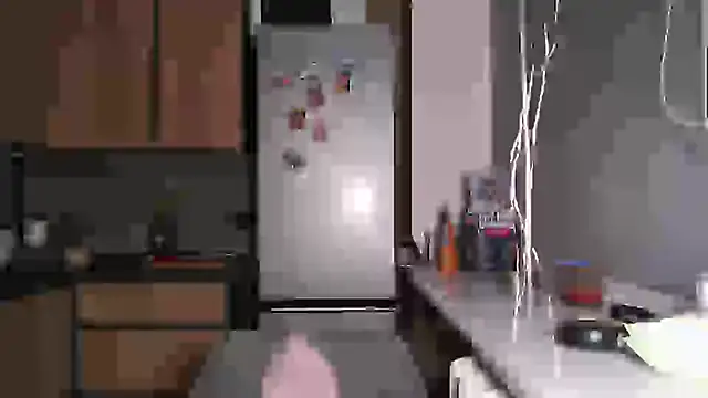 Chat +18 de delightful_sofi ao vivo