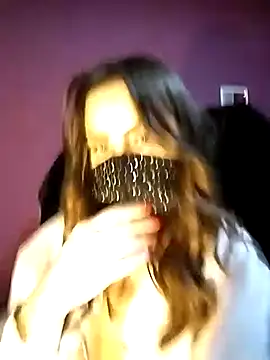 Chat XXX en directo de Akemi_rossi