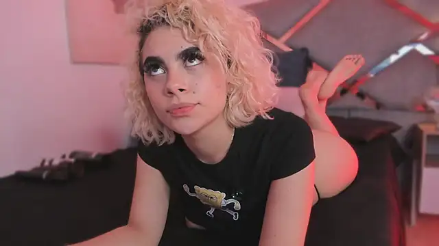 marian_pinzon's Live XXX Chat