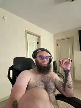 MastaWolfy Live XXX-Chat