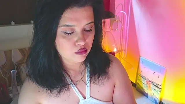 Malika_uAngel Adlı Modelin Canlı XXX Sohbeti