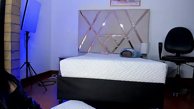 Czat XXX na żywo – Lucia_velez