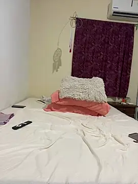 aphrodite_sexy Adlı Modelin Canlı XXX Sohbeti