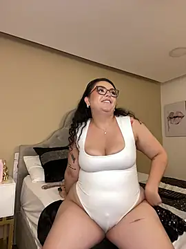 AlmaraRouge Chat XXX in diretta