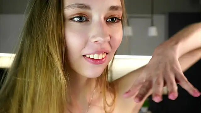 HermaFrain Chat XXX in diretta