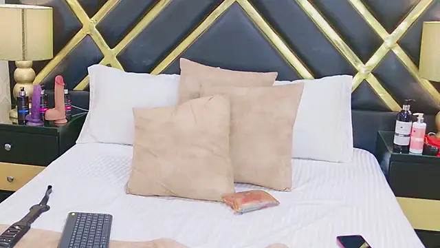 Chat +18 de AntonellaEscudero ao vivo