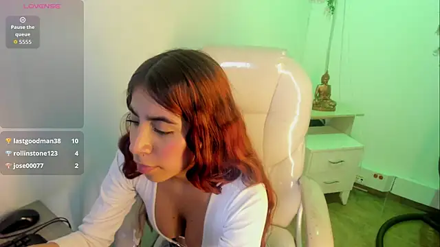 lunitaa18のライブXXXチャット