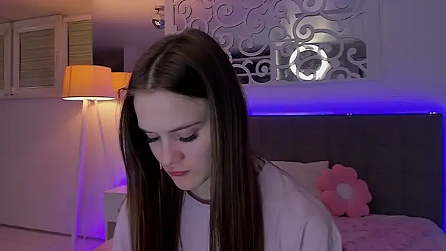 LuisaClover 라이브 XXX 채팅