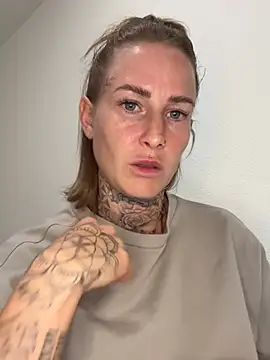 Klarry69's Webcam Show