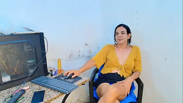 Oh_Tique 即時 XXX 聊天