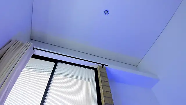 Lucia_velezのライブXXXチャット