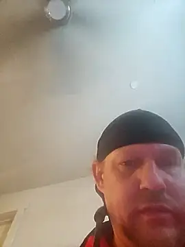 Онлайн чат XXX yourMasterisBored