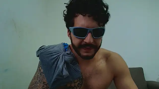 thomas_gun 라이브 XXX 채팅