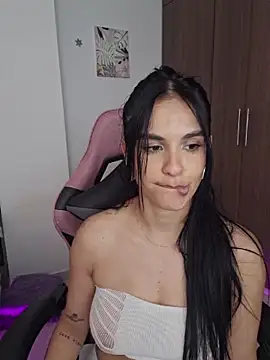 heyshaa's Webcam Show