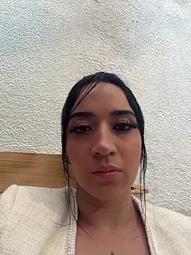 EmmyEvans1 Chat XXX live