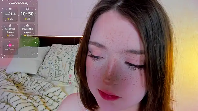 lexxxxxxi Live XXX-Chat