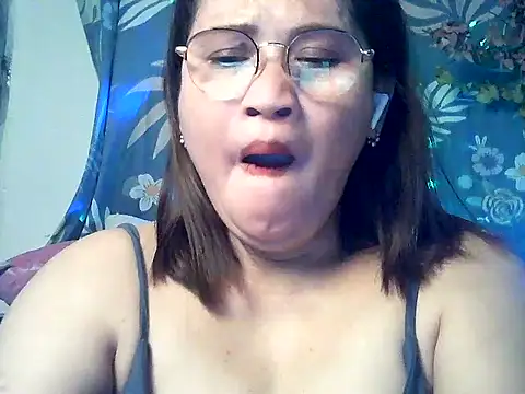 Chat +18 de Amazing_Angel22 ao vivo