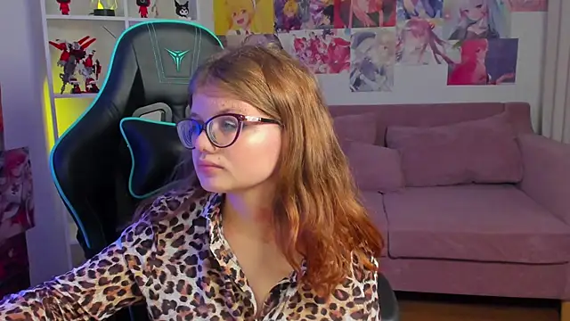 Živý XXX chat ChloeHalses