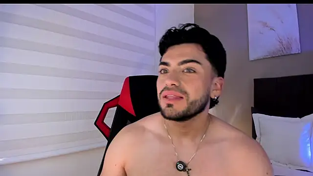 Alexander_Diazz Webcam show