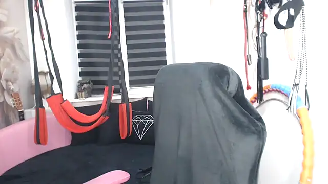 MISSwithDOLLS Chat XXX live