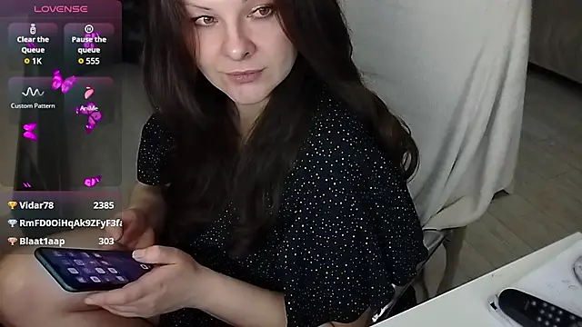 Živý XXX chat Marla_Singerrr