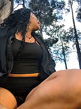 Yaya_watson Webcam Show