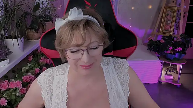 sugar_vivien Adlı Modelin Canlı XXX Sohbeti