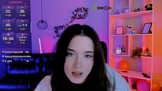 liana_kisses Adlı Modelin Canlı XXX Sohbeti