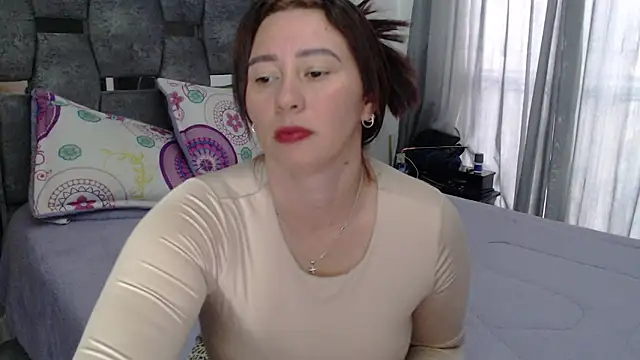 Chat XXX en directo de sara_hott_1