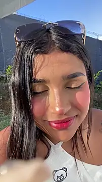 Chat +18 de Mariangel_11 ao vivo