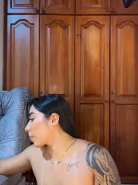 Chat XXX ao vivo de KaditaNavarro