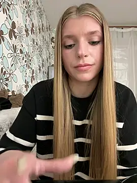 adel_secret 现场XXX聊天