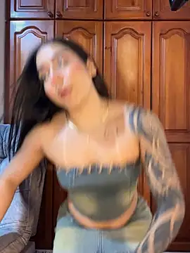 KaditaNavarro 现场XXX聊天