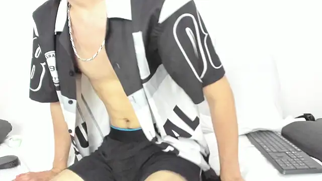 finn_jackson's Live XXX Chat