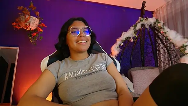 Emmapark_'s Live XXX Chat